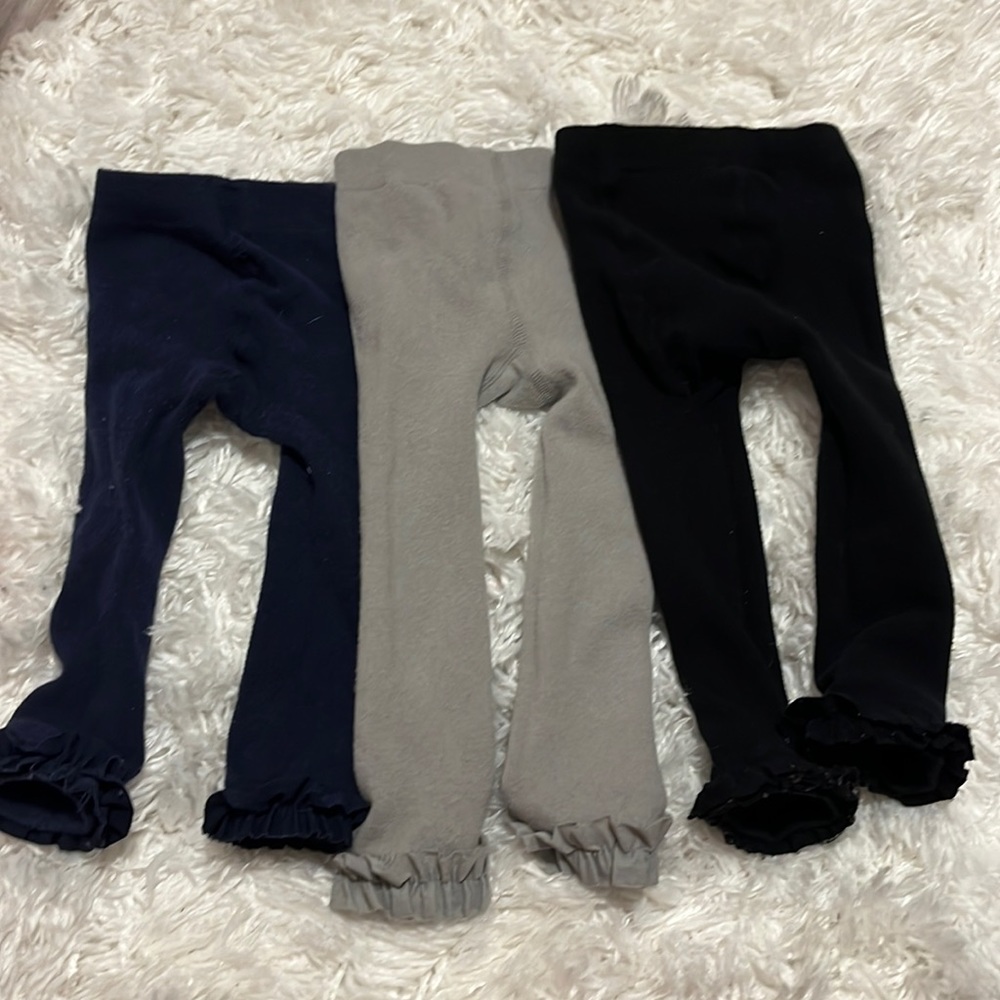 Lot of Ruffle Butts Leggings